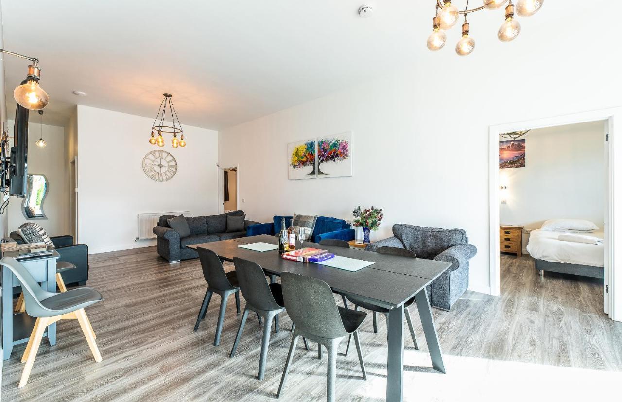 Lionheart Large Luxury Lodge - Sleeps 10- Dog Friendly,Near Sherwood Forest At Fairview Farm Nottingham Great For Family Gatherings ,Groups ,Parties エクステリア 写真